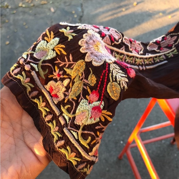 Gorgeous Johnny Was - Picture 4 of 6